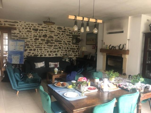 Appel A La Beaute * La Vicomté-sur-Rance